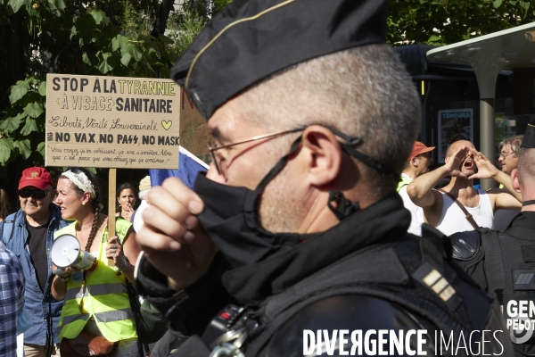 Examen au Senat de la loi  Passe Sanitaire 