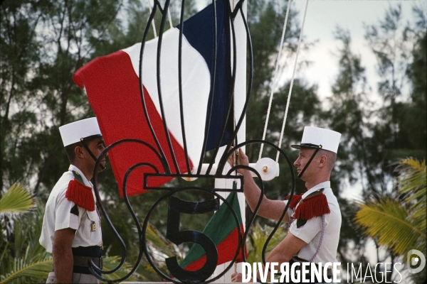 MURUROA : Centre d  Expérimentations du Pacifique