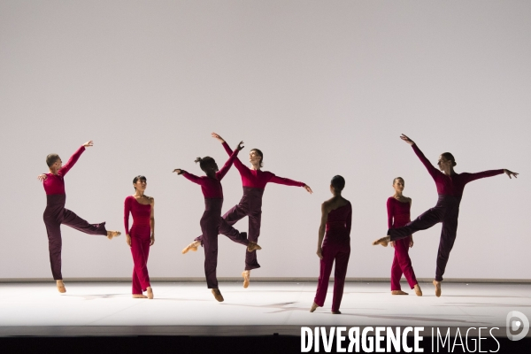 Tempo Vicino de Lucinda Childs - Ballet national de Marseille