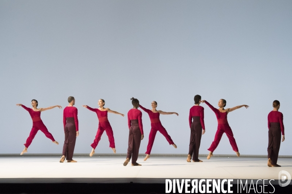 Tempo Vicino de Lucinda Childs - Ballet national de Marseille