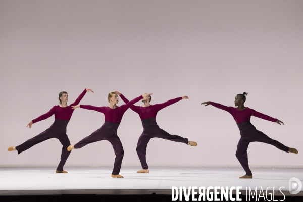 Tempo Vicino de Lucinda Childs - Ballet national de Marseille