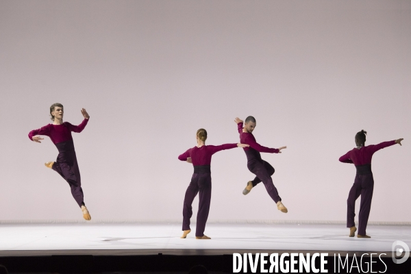 Tempo Vicino de Lucinda Childs - Ballet national de Marseille