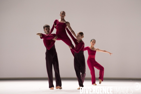 Tempo Vicino de Lucinda Childs - Ballet national de Marseille