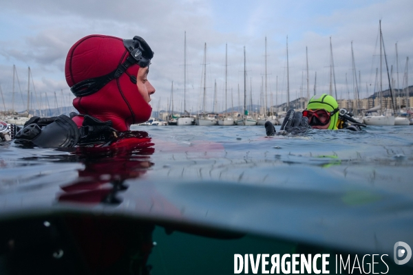 Formation sapeur-pompiers plongeurs  à l INPP de Marseille