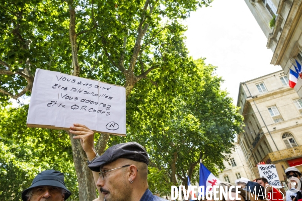 Avignon 31 juillet 2021 manifestation contre le  Pass de la honte 