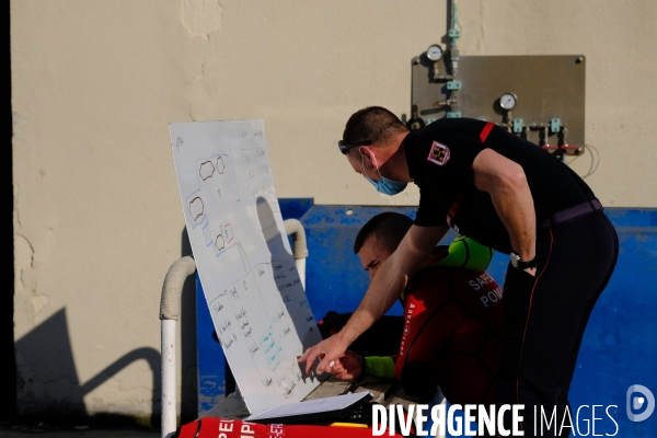 Formation plongeur pour les pompiers à l INPP de Marseille