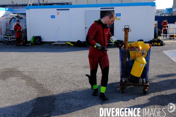 Formation plongeur pour les pompiers à l INPP de Marseille