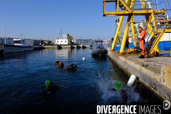 Formation plongeur pour les pompiers à l INPP de Marseille