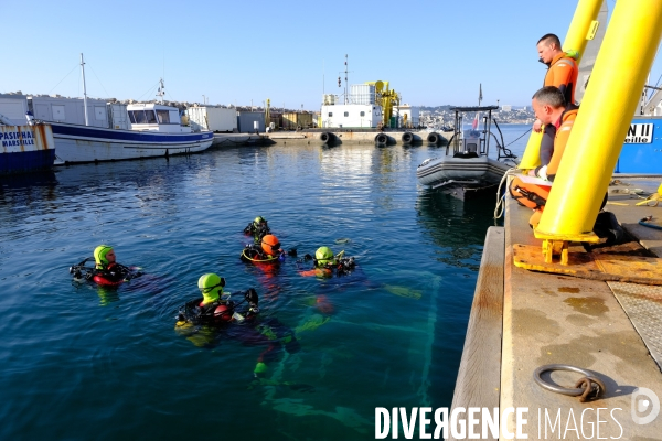 Formation plongeur pour les pompiers à l INPP de Marseille