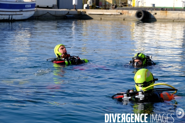 Formation plongeur pour les pompiers à l INPP de Marseille