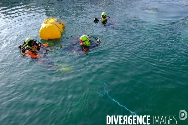 Formation plongeur pour les pompiers à l INPP de Marseille