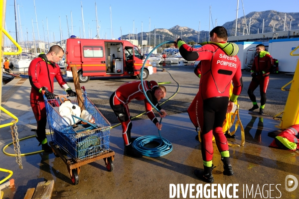 Formation plongeur pour les pompiers à l INPP de Marseille