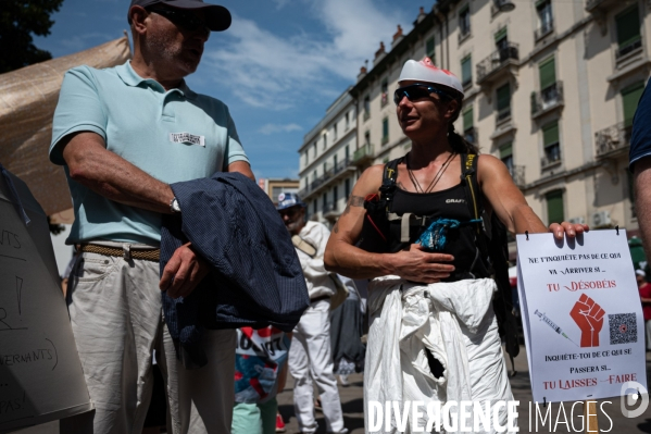 Genève - Manifestation contre le Passe Sanitaire