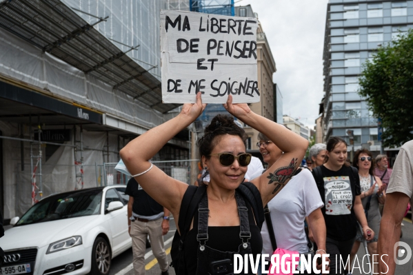 Genève - Manifestation contre le Passe Sanitaire