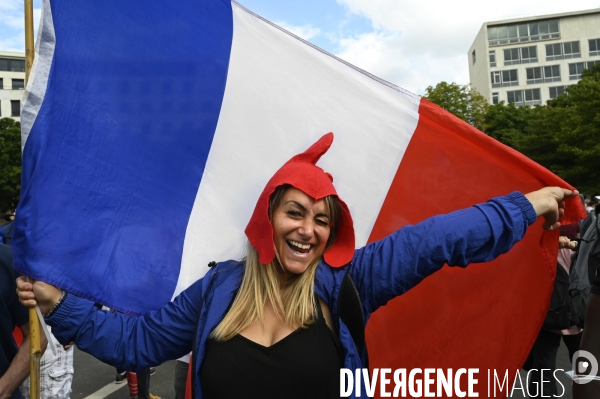 Florian Philippot organise une manifestation contre le projet de passe sanitaire et la vaccination obligatoire, le 31 juillet à Paris. Demonstration against sanitary pass.