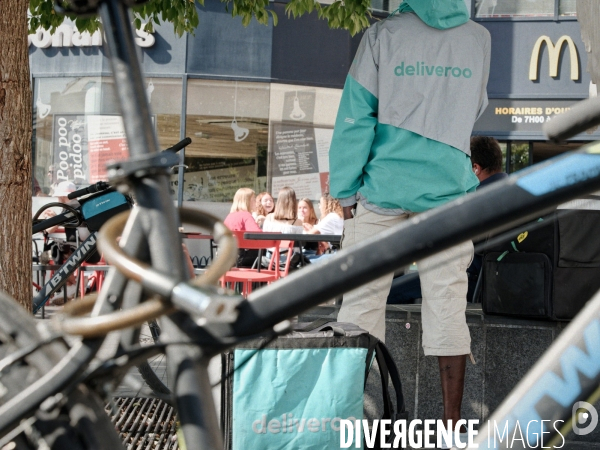 Rentrée des classes dans les rues de Tours, septembre 2019