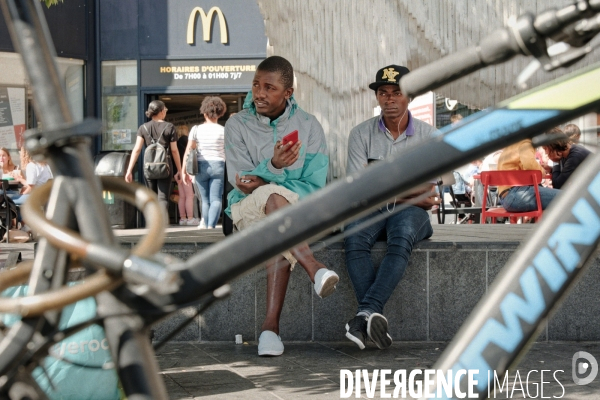 Rentrée des classes dans les rues de Tours, septembre 2019