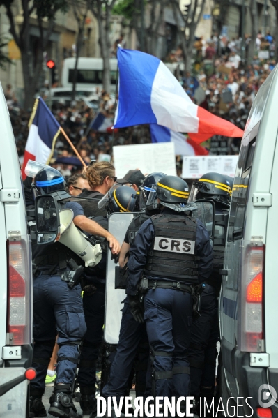 Manifestation contre le vaccin et le pass sanitaire