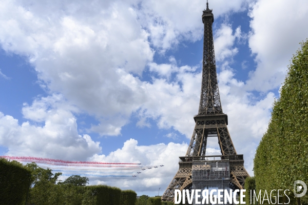 Patrouille de france et tour Eiffel