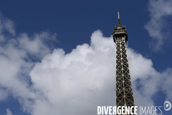 Patrouille de france et tour Eiffel