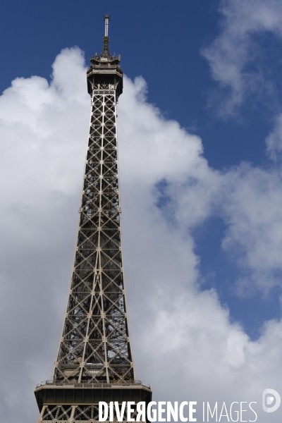 Patrouille de france et tour Eiffel