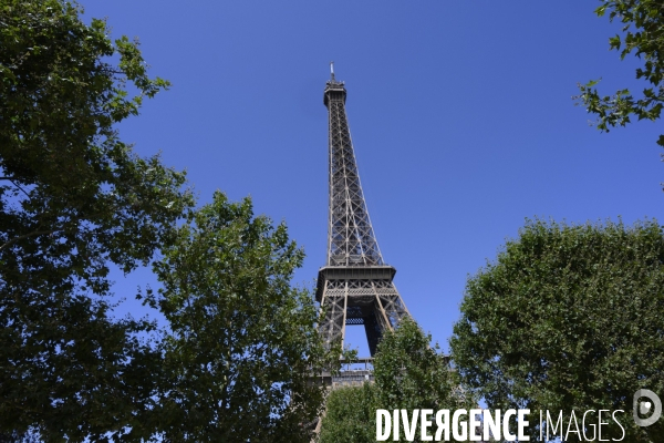 Patrouille de france et tour Eiffel