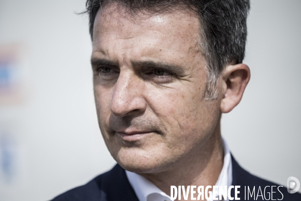 Déplacement d Eric Piolle dans l Essonne.