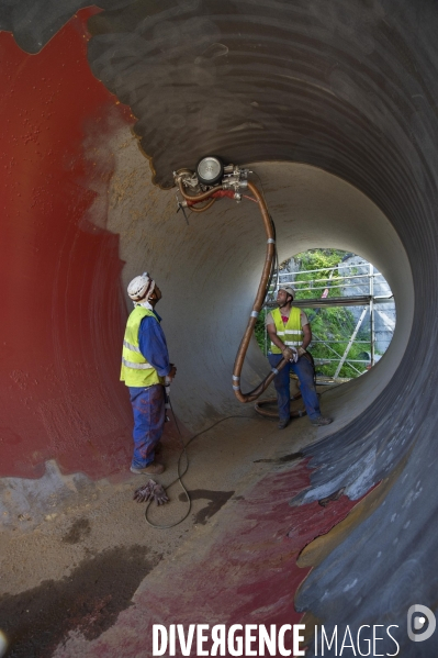 Chantier d une conduite forcée.