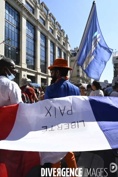 Manifestation contre le passe sanitaire QR code, à Paris le 14 aout 2021. Demonstration against sanitary pass.