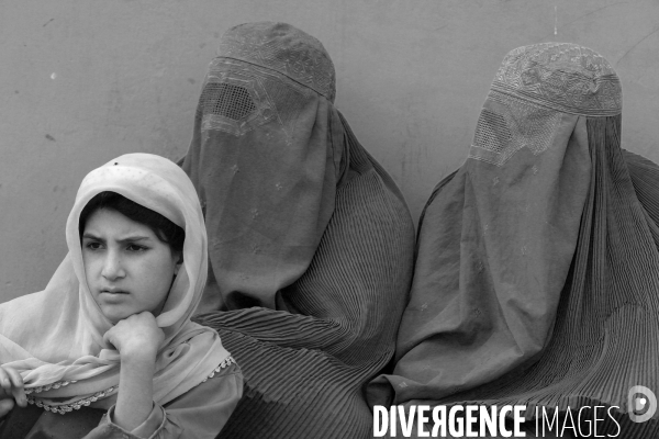 Daily Life in Afghanistan. La vie quotidienne en Afghanistan.