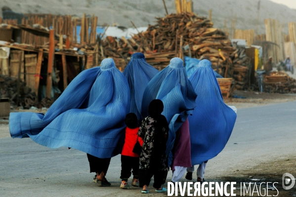 Women in Burqa Afghanistan. Les femmes en burqa en Afghanistan.