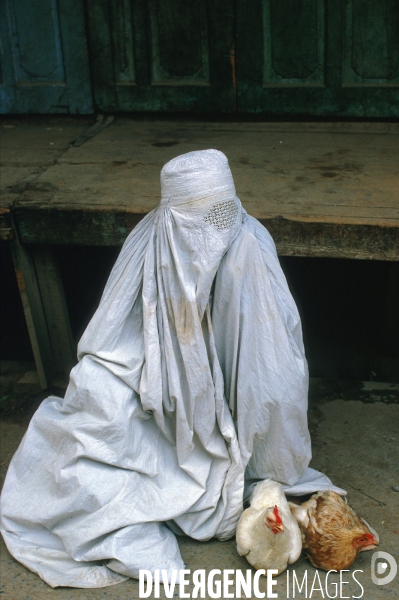 Women in Burqa Afghanistan. Les femmes en burqa en Afghanistan.