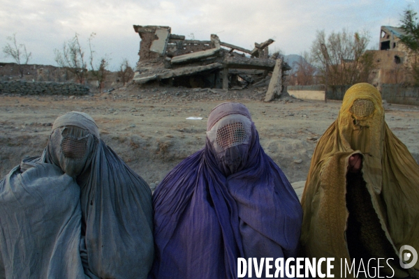 Women in Burqa Afghanistan. Les femmes en burqa en Afghanistan.