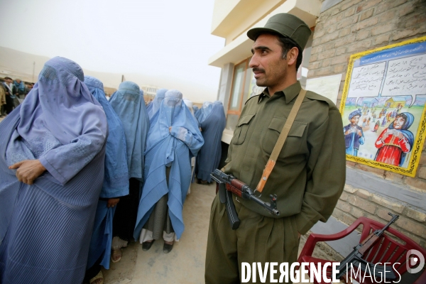 Women in Burqa Afghanistan. Les femmes en burqa en Afghanistan.