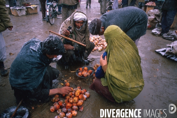 Daily Life in Afghanistan. La vie quotidienne en Afghanistan.