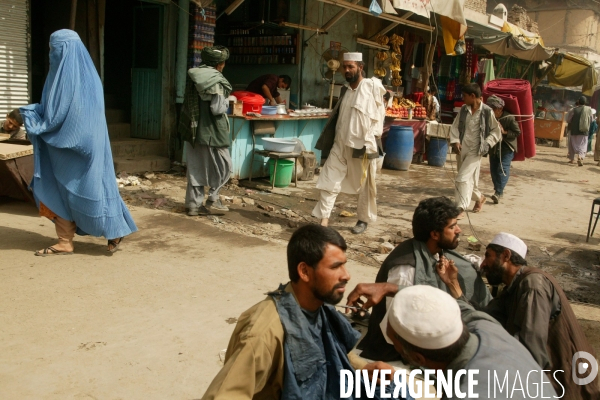 Daily Life in Afghanistan. La vie quotidienne en Afghanistan.