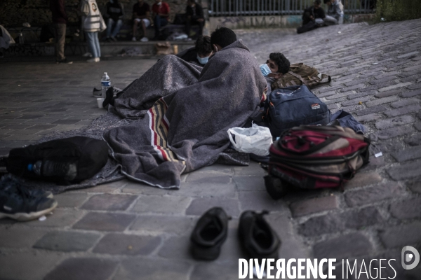 Réfugiés afghans Porte de Pantin.