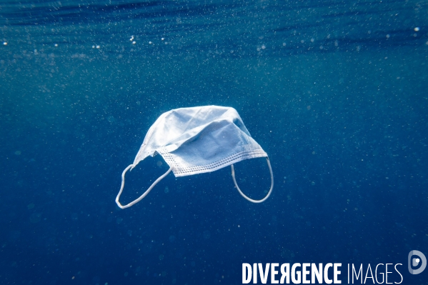 Masque à la dérive