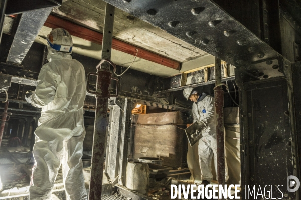 Pont d Iéna à Paris : chantier de remise en état