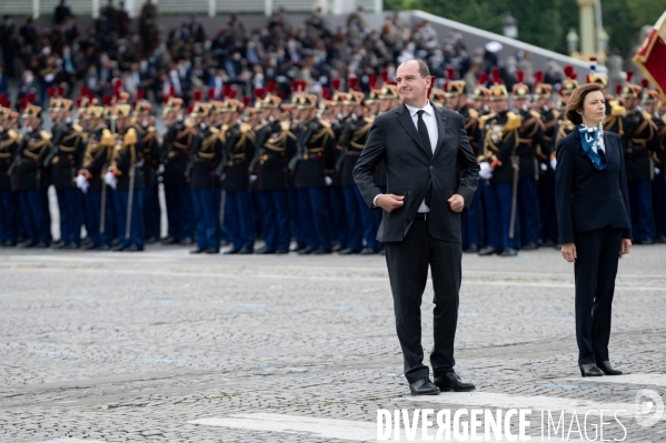 14 juillet. Le gouvernement au défilé militaire.