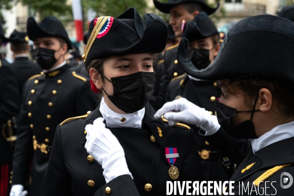 14 juillet. Défilé militaire.