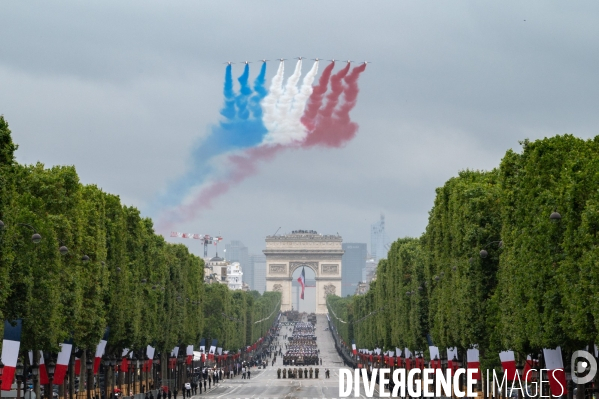 14 juillet. Défilé militaire.