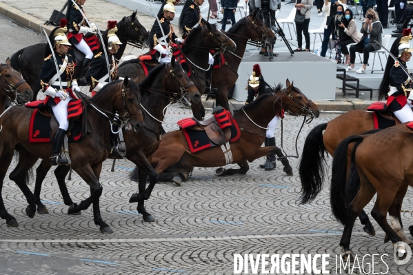 14 juillet. Défilé militaire.