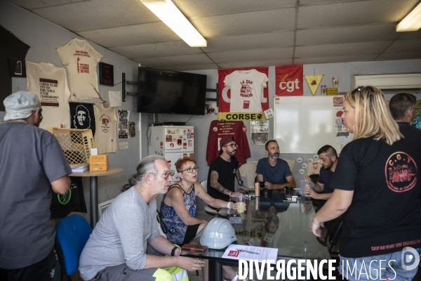 Réunion syndicale à la Centrale thermique de Gardanne.