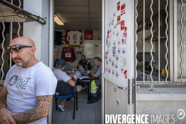 Réunion syndicale à la Centrale thermique de Gardanne.