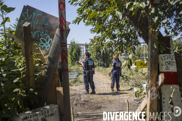 Destruction des jardins des vertus.