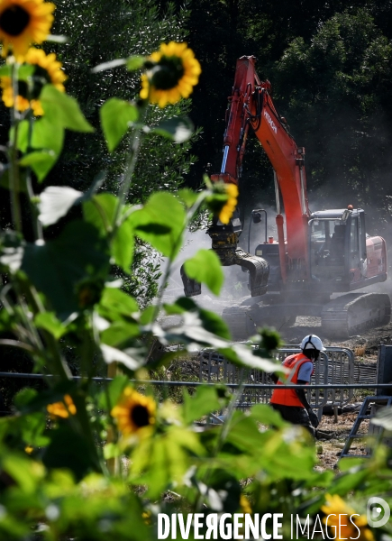 Destruction des jardins ouvriers d Aubervilliers