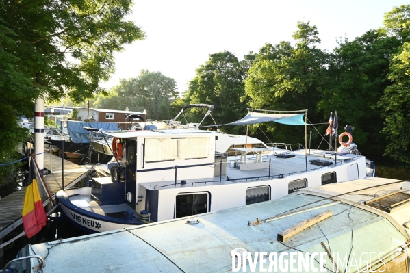 Copropriété flottante au Port de plaisance de Vigneux-sur-Seine