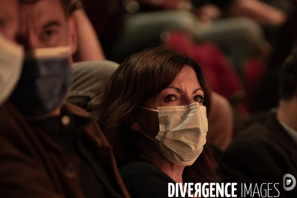 Anne Hidalgo à l université d été du PS.