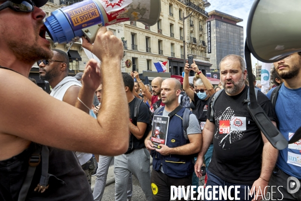 Manifestants syndicaux contre le pass sanitaire
